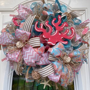 Beach themed wreath, beach decor, beach house wreath, beach house decor, summer wreath, coral wreath
