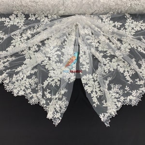 FLORAL Spitze bestickt Stoff_ weiße Braut Perlen Mesh Mesh Stoff Bulk Stock //Blumen Stoff mit Perlen und Diamant für Abschlussball Kleid