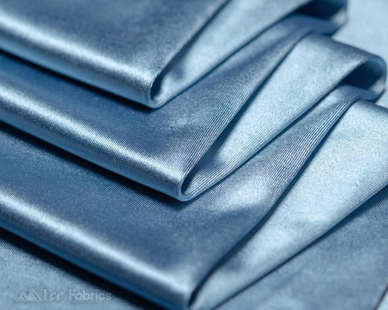 Tissu satiné spandex soyeux bleu ciel extensible dans 4 directions par mètre | Tissu satiné brillant | 60 po. de large | Spandex satiné épais et lourd | Casino de luxe image 2