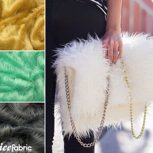 Op de afbeelding: Een witte clutch van imitatiebont met een goudkleurige metalen kettingriem. De afbeelding toont ook drie stofstalen in mosterdgeel, mintgroen en donkergrijs, met de tekst icefabric zichtbaar in de linkerbenedenhoek van de afbeelding.