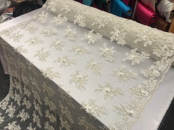 Tissu Design satin Ivoire Design Tissu perles maille dentelle tissu mariée mariage vendu par Yard vêtements, vestes jupes, des applications, nappes, chemins de 49d979 Tissu Design satin Ivoire Design Tissu perles maille dentelle tissu mariée mariage vendu par Yard vêtements, vestes jupes, des applications, nappes, chemins de 49d979