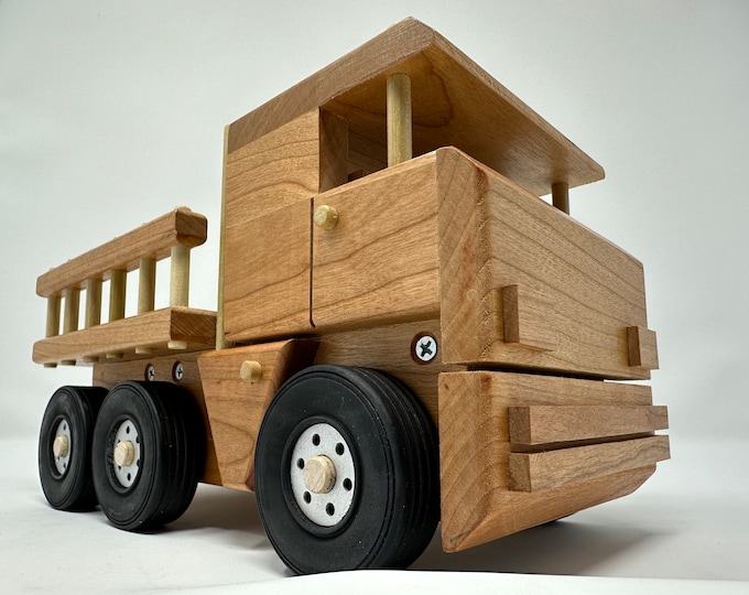 Lorry Truck - Handmade Heirloom Quality, Eco-Friendly Natural Hard Wood Toy for Kids – Montessori Gift