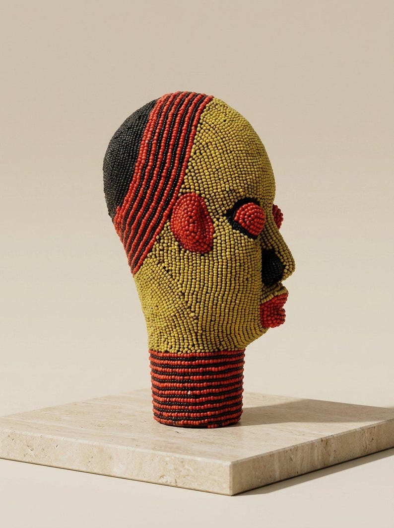 Cabeza Bamileke con cuentas de 22 cm, masculina / Escultura de cuentas de vidrio color oliva y rojo coral / Decoración para sala de estar, regalo de inauguración de casa / Sefo No. 6 imagen 2