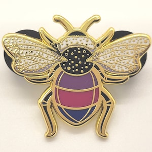 Pin sutil queer / Pin de esmalte de abeja del orgullo bisexual en colores de la bandera bisexual LGBT+ / Joyas del orgullo