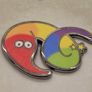 Rainbow Worm on a String Enamel Pin | Iconic Fuzzy Magic Worm Wiggle Worm with Gradient Rainbow Colors
