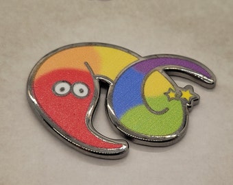 Rainbow Worm on a String Enamel Pin | Fuzzy Wiggle Worm Lapel Pin