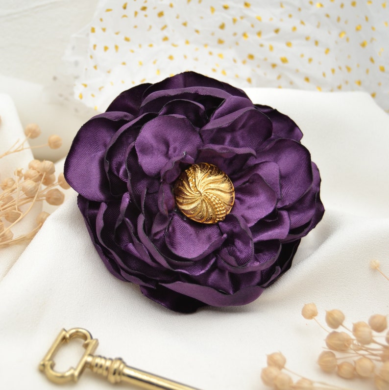 Hair clip Dark Purple with a large flower made of violet satin image 4