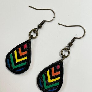 Lesbian earrings, gay pride earrings, pride gift, love is love present, Homecoming ear-rings, gay pride jewelry, gay pride flag, rainbow