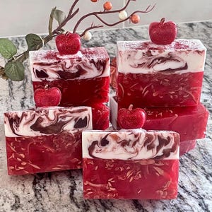 Cinnamon Sugared Apple Soap, Autumn Scented Glycerin Soap, Fall Bath Gift