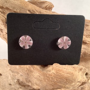 Oorknopjes van gesmolten glas, handgemaakte sieraden van gesmolten glas