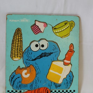 Vintage Playskool Cookie Monster Board Puzzle