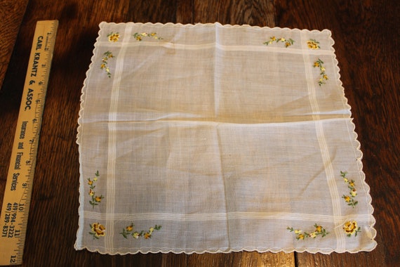 Ladies Handkerchiefs -yellow color theme-set of 3 - image 3