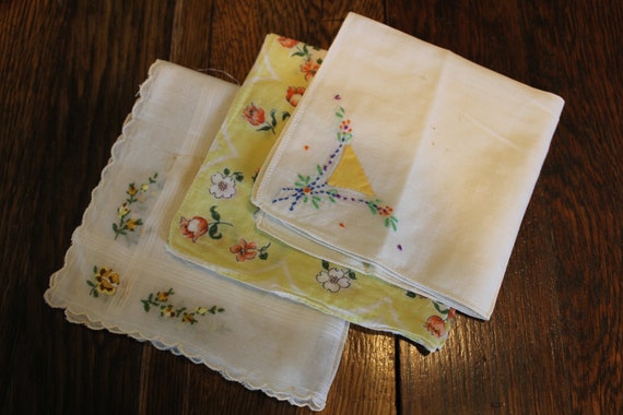 Ladies Handkerchiefs -yellow color theme-set of 3 - image 2