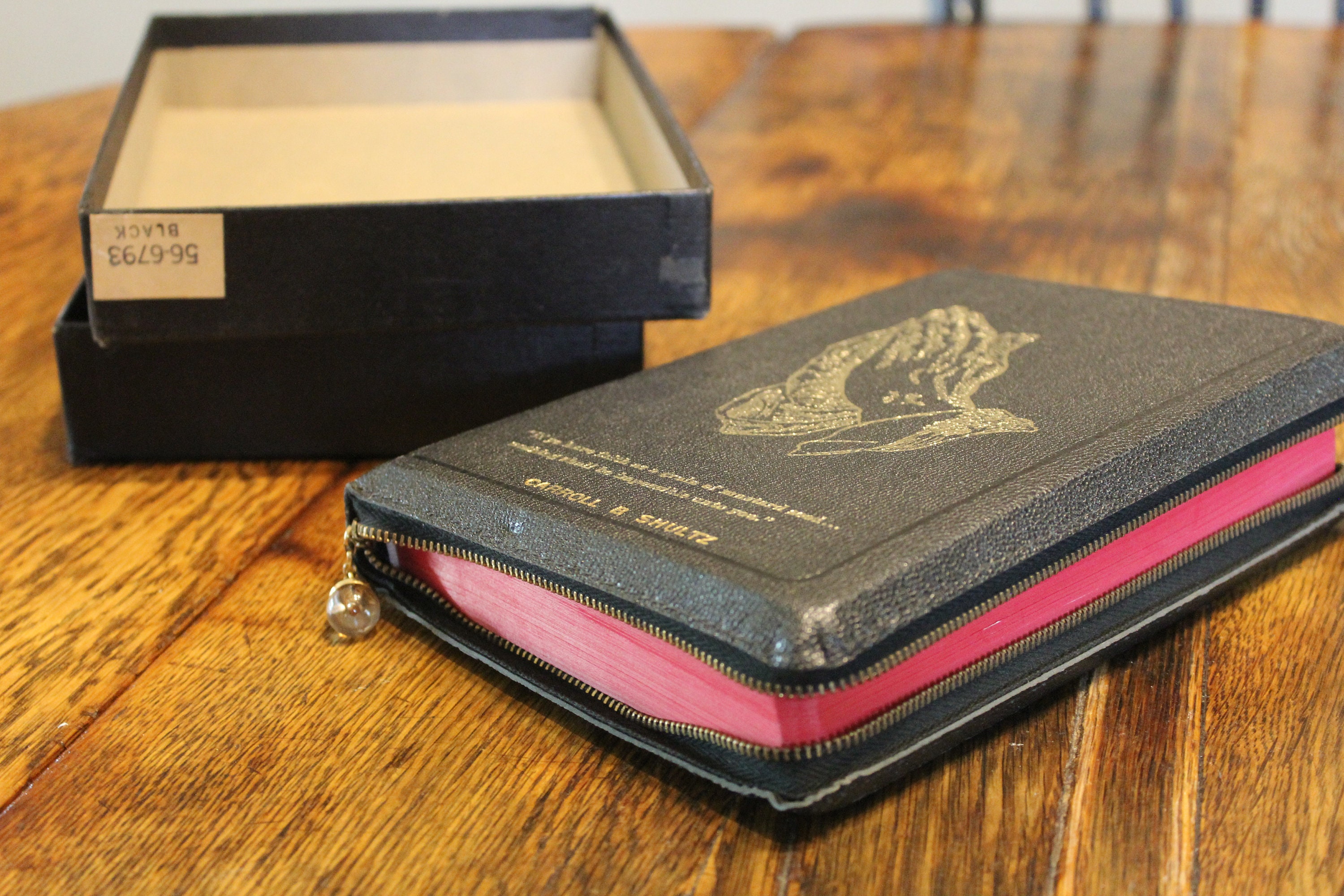 Vintage King James Bible 1958-black Leather With Zipper - Etsy Canada