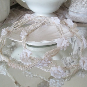 VINTAGE SET 2 ancient charming white cream bridesmaid wreaths flower wreath 1950/60 wedding marriage headpiece antique shabby decoration
