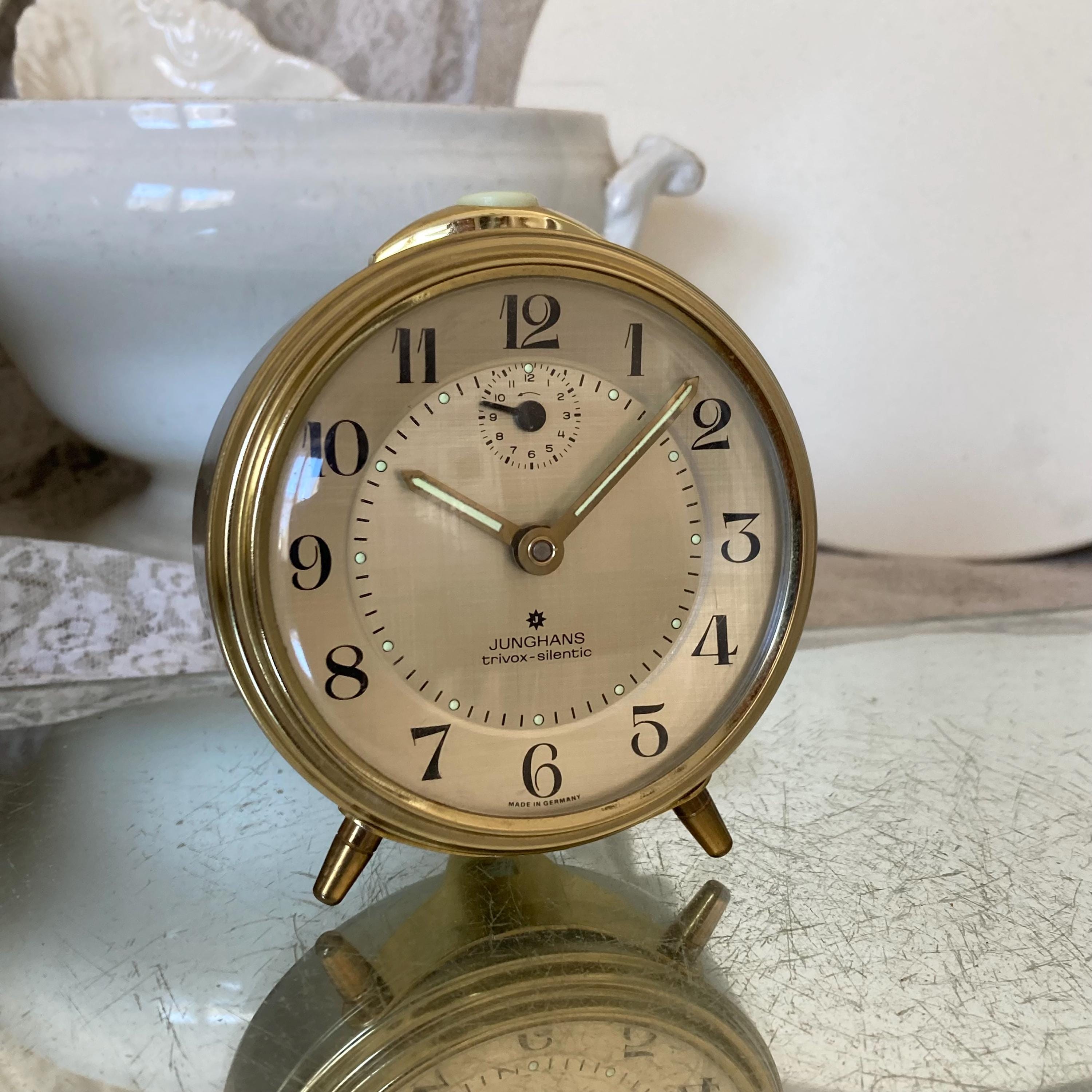 JUNGHANS 目覚まし時計 TRIVOX SILENTIC 機械式 ドイツ製 Junghans Trivox Silentic Clock - Etsy
