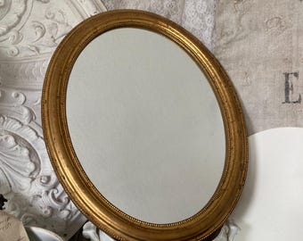 Vintage large oval gold mirror, approx. 44.5 x 34.5 cm, wall mirror for hallway, bedroom, Florentine style, vintage shabby chic decor, bathroom