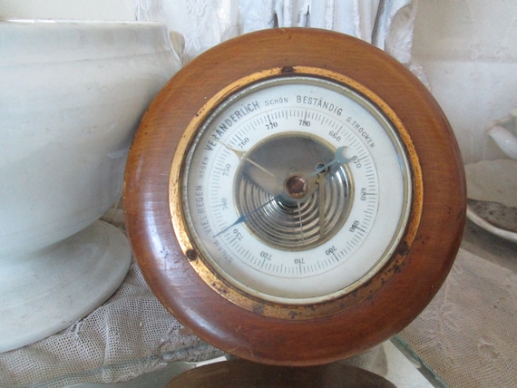 VINTAGE Ancient Wooden Barometer Ø Approx. 13 Cm Temperature Gauge Air  Pressure Gauge Shabby Patina Brocante Wall Decoration Country House  Farmhouse Weather Station -  Singapore