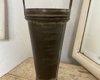 FRANCIA Antiguo molde grande para bomba de helado de 1 litro de altura aprox. 25 cm SHABBY 1930 pátina antigua Brocante francés Vintage decoración molde para hornear molde para pudín panadero