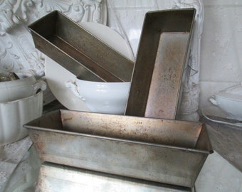 FRANCE Old large loaf pan baking pan approx. 31 x 12 cm PATINA silver brown France Brocante ancient country house farmhouse cottage Easter garden decoration