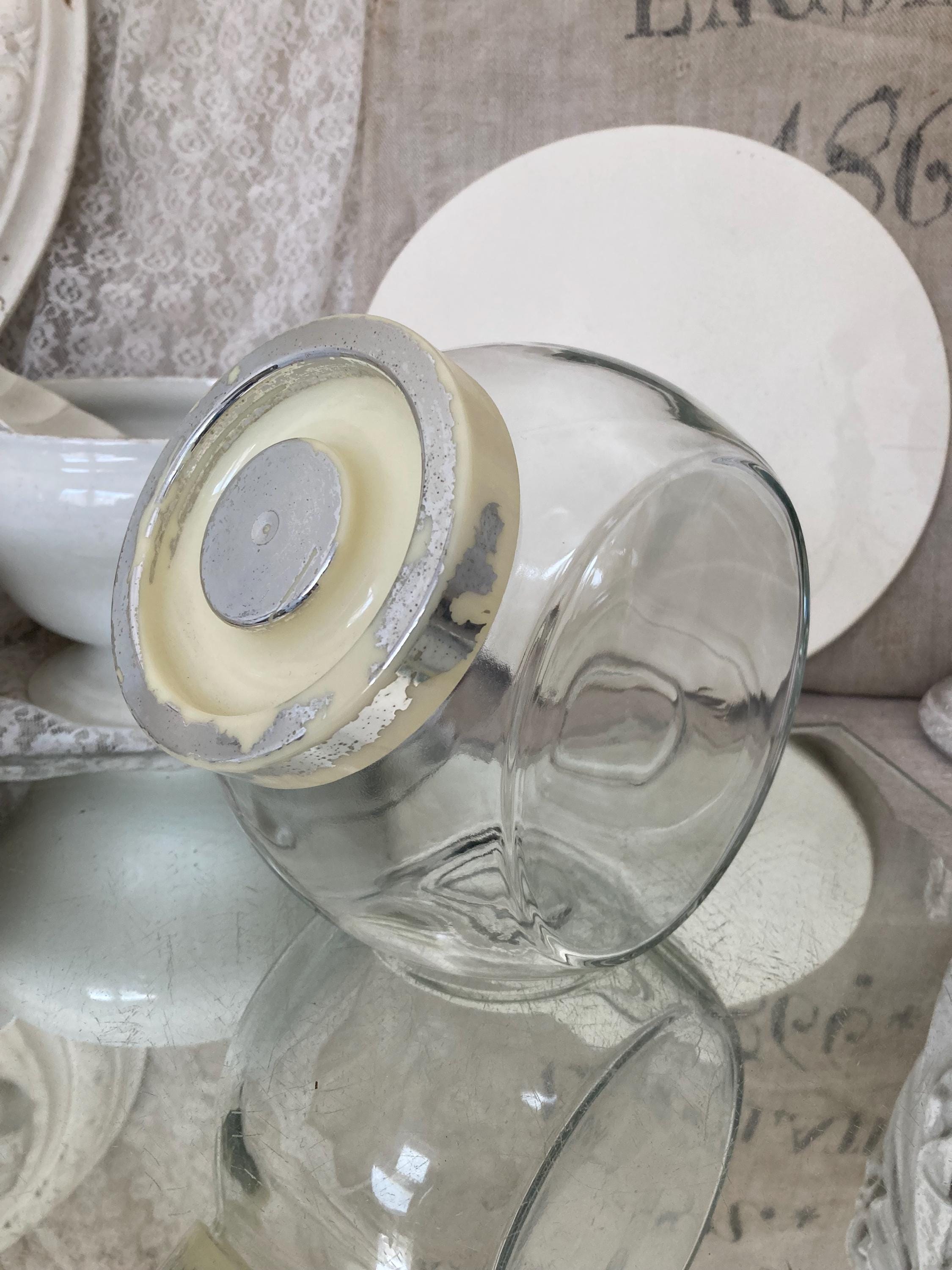 Gaolinci Bonbonglas Mit Rosen & Schmetterlingen – Geprägtes Buntglas 9,7x9,7x11,7 Cm Mit Deckel