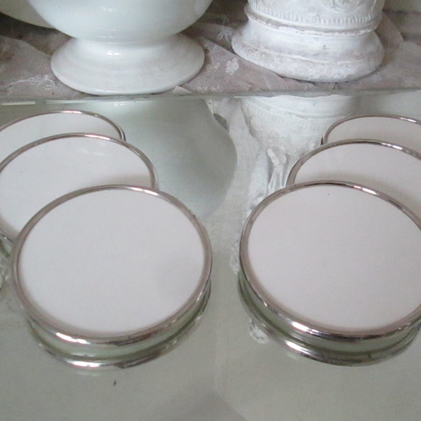 RARE! FRANCE set of 6 antique glass coasters ceramic & metal edge Ø approx. 9 cm Art Deco 1930 vintage shabby bottle coasters white cream beige syllable