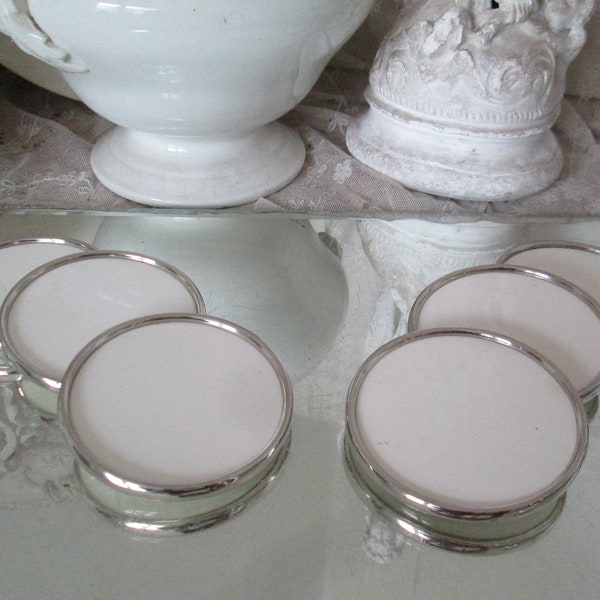 RARE! FRANCE Set of 6 antique glass coasters ceramic & metal edge Ø approx. 8 cm Art Deco 1930 vintage shabby bottle coasters white cream beige syllable