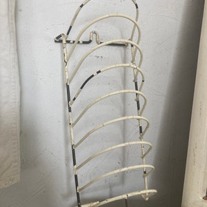 FRANCE Old pot lid holder with plastic coating Height approx. 37 cm shabby decoration newspaper holder wall decoration Brocante Patina