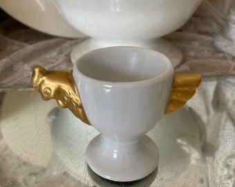 VINTAGE Alter weißer handbemalter Eierbecher mit Gold Porzellan Hahn Henne Huhn Höhe ca 6,3cm Brocante Shabby  Keramik Ostern Deko