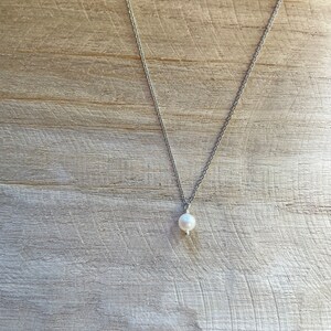 P R E C I O U S | Dainty Silver Pearl Necklace | Simple Round Pearl Bridal Necklace | Dainty Silver Pearl Bridal Necklace | Bridesmaids Gift