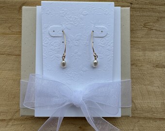 TREASURE | Pearl Earrings for Bridesmaids | Mini Oblong Pearl Threader Earrings | Rice Pearl Dangle for Bridesmaid | Bridesmaid Gift |