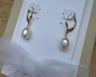 TREASURE | Bridesmaid Pearl Earrings | Classic Gold Teardrop Pearl Bridal Earrings | Simple Pearl Dangle for Bridesmaid | Bridesmaid Gift