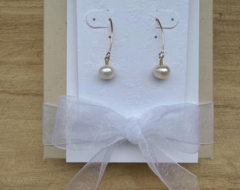TREASURE | Bridesmaid Round Pearl Earrings | Classic Round Pearl Gold Bridal Earrings | Minimalist Pearl Threader | Elegant Bridesmaid Gift