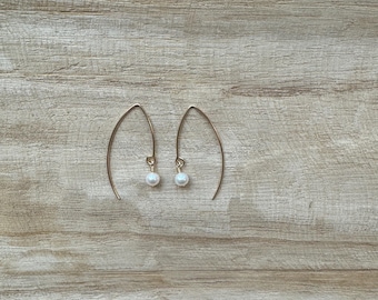 E N C O U R A G E | Dainty White Freshwater Round Pearl Drop Earrings | Simple White Pearl Earrings | Bridesmaids Earrings | Wedding Earring