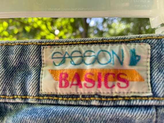 80's Pleated Drop Waist Sasson Basics Jeans - image 4