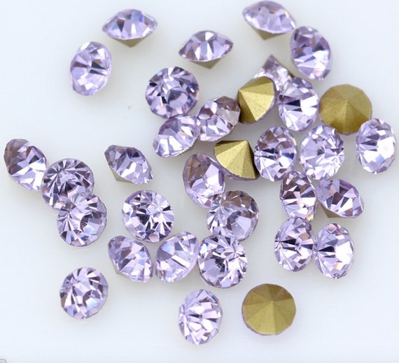Violet Pointed Back Glass Rhinestones: Bling Embellishments