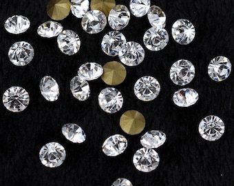 Chatons Crystal Clear Pointed Back Rhinestones Bling Embellishments Glass Crystal Beads 1mm 2mm 3mm 4mm 5mm