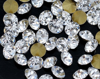 Crystal Clear Chatons 6mm 8mm 10mm Pointed Back Rhinestones Bling Embellishments Sparkly Glass Beads