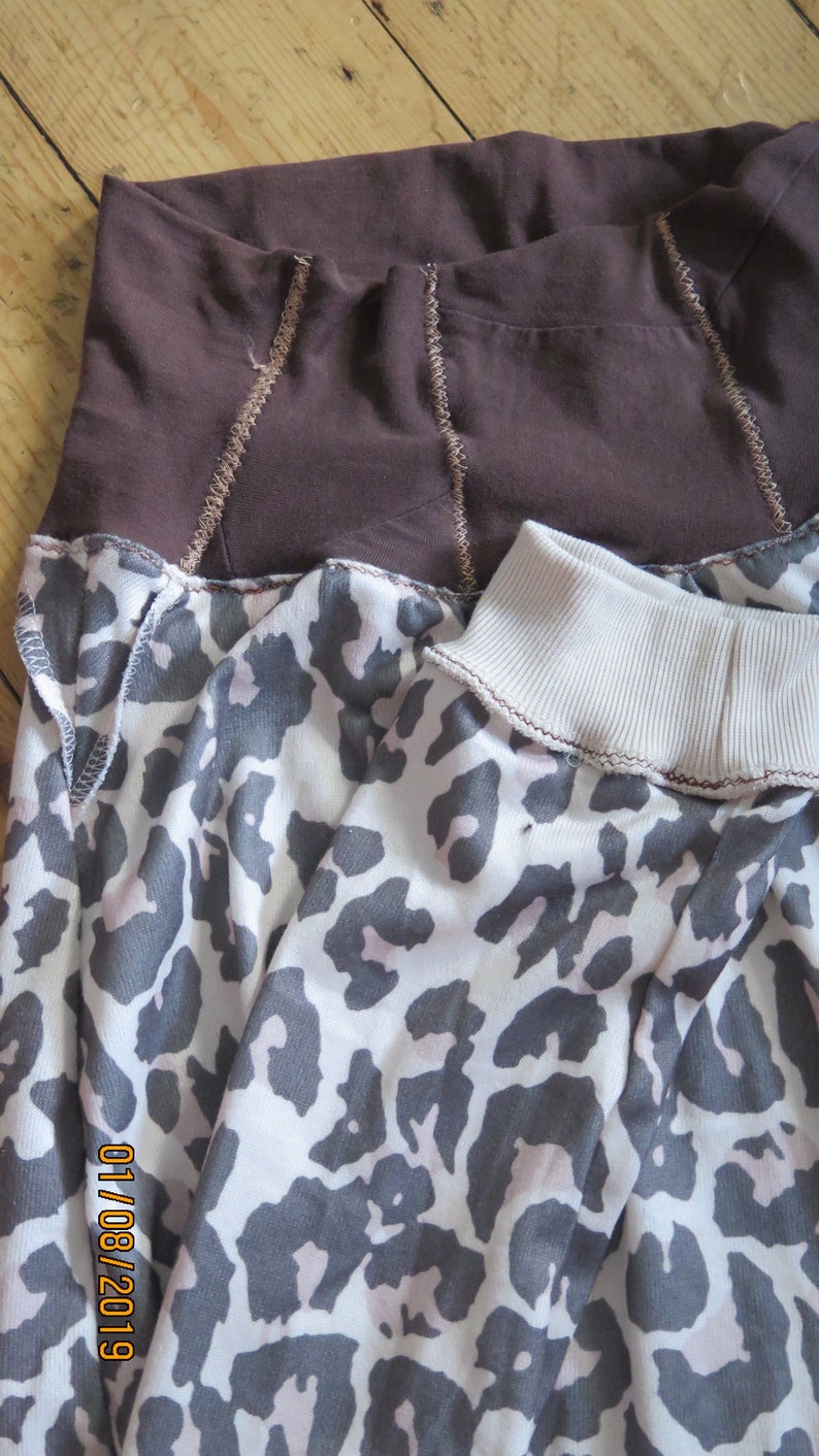 78 Capri Baggy Pants S**LEO**