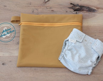 Wetbag - wet bag - daycare wetbag - transport bag for wet clothes - cloth diapers - toys - beach sustainable - washable - reusable