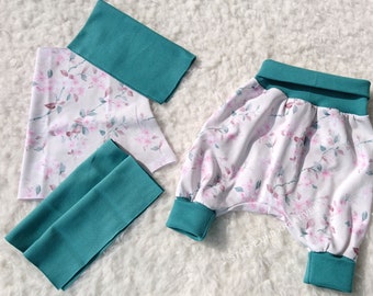 Fabric Cut DIY Sewing Package Pump Pants Baby Size 50-56, 62-68 or 74/80 Flower Tendrils ecru plus Cuff Green Gift Baby Girl