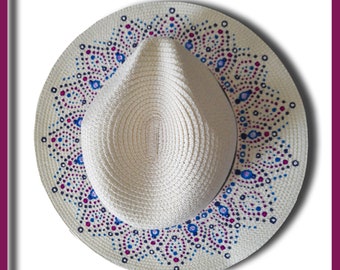 Chapeau style Panama en paille enduite pour une meilleure protection " Panama Mandala"