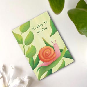 Schnecke Postkarte it’s okay to be slow Lustige Postkarte A6 Karte bunt Schnecke langsam