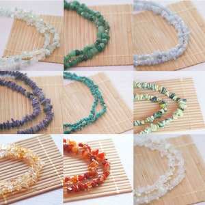 wire 84 cm 300 natural stone beads "chips 02", apophyllite/aventurine/chalcedony/charoite/chrysocolla/chrysoprase/citrine/carnelian