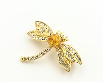 Broche ambrée, délicate broche sucrée avec perle ambrée en jaune doré, broche ambre au design libellule, bijou ambre