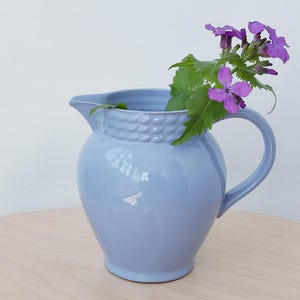Vintage Keramik Milchkrug lavendelfarben 60er 70er - DDR Krug Kanne Wasserkrug Kakaokrug Saftkrug midcentury Retro Steinzeug Geschirr 60s