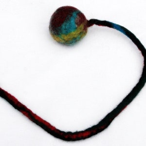 Cat ball - felt