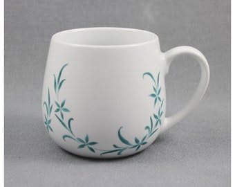 Cup "flower vine", porcelain hand-painted, mug, teacup, sieve and lid, tea time, coffee time, cuddly cup, coffee pot