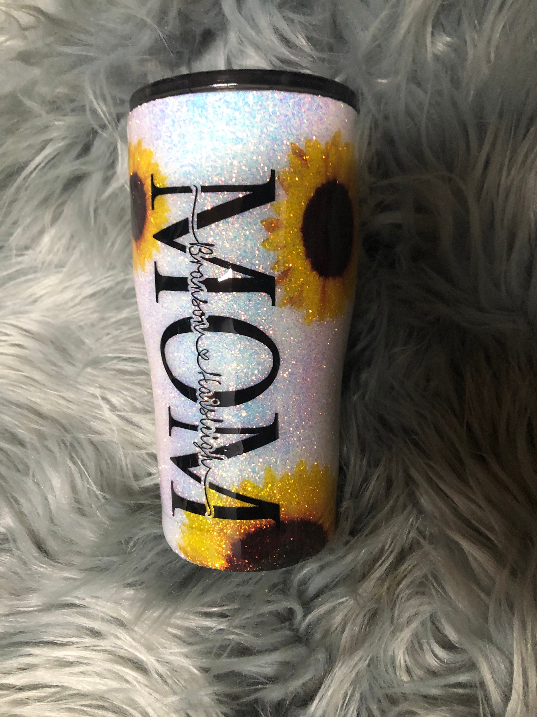 Mom Tumbler, Mom Gift, Mom Tumbler With Kids Names, Personalized Mothers  Day Gift, Mothers Day Tumbler. Glittered Mom Tumbler, Sunflower 