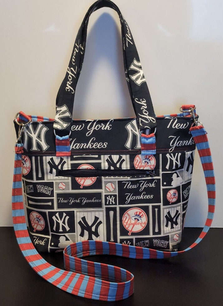 New York Yankees Messenger Bag MLB Black Crossbody HTF Rare Navy NY New  Pockets